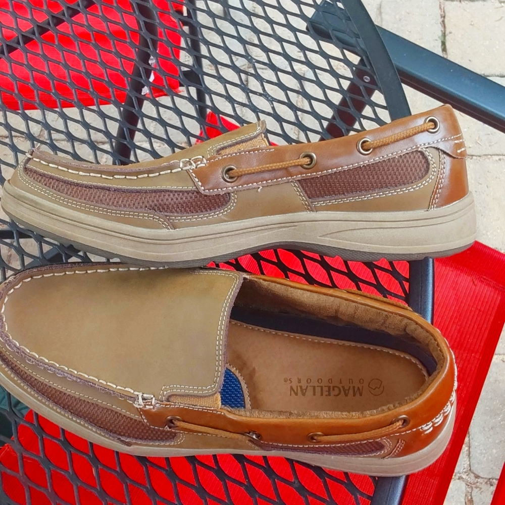 Men's slip on docksider